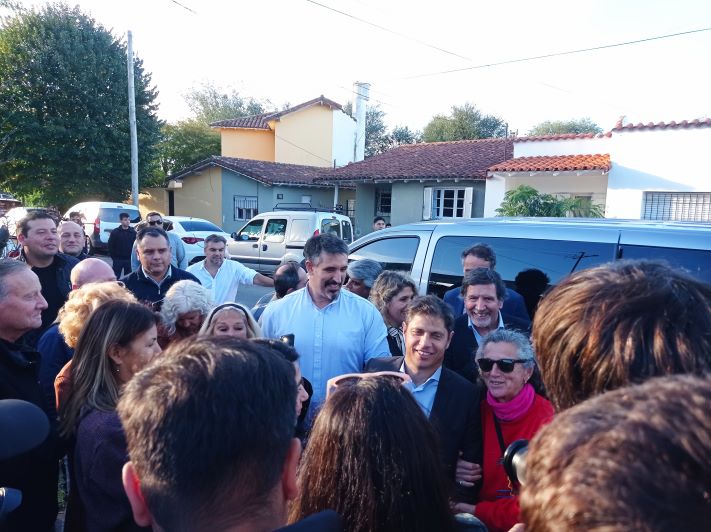 Miramar: Axel Kicillof encabezó la inauguración de la Escuela de Educación Artística N°1