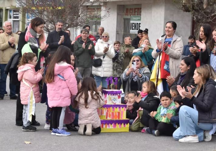 Autoridades y vecinos celebraron el 113° aniversario de Mechongué