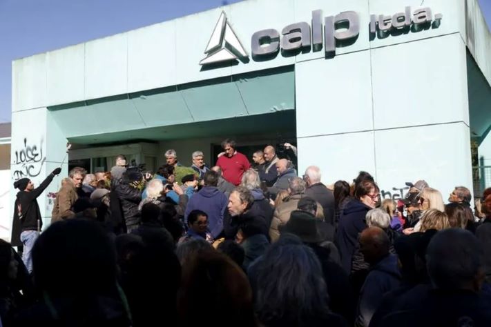 Masiva protesta en Pinamar por las boletas de luz “impagables” de hasta un millón de pesos