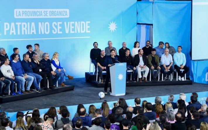 Kicillof en Mar Chiquita: presencia de funcionarios e intendente de Gral. Alvarado
