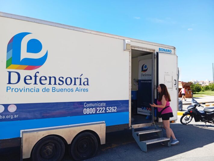 La oficina móvil de la Defensoría ya funciona en Miramar