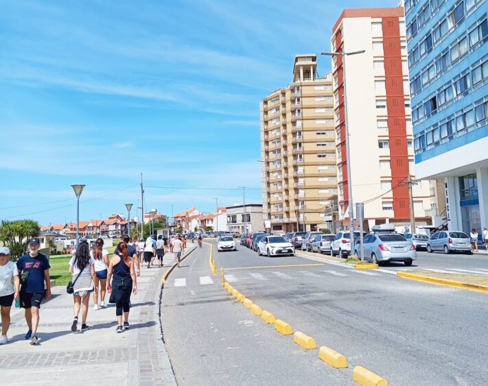 Semana de Verano en Miramar: Calor Intenso, Viento y Posibilidad de Chaparrones Aislados