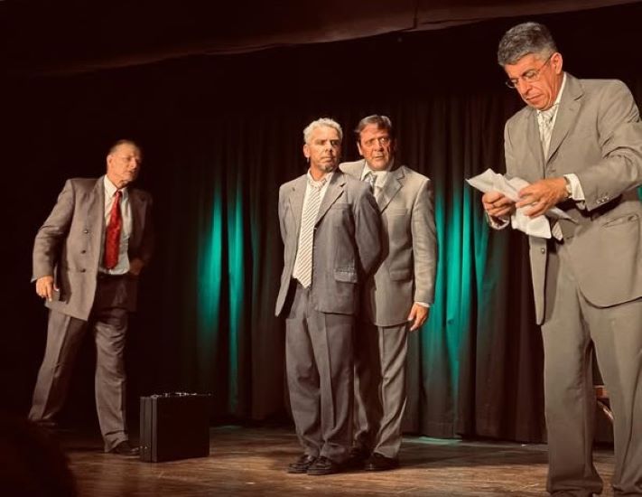 “Rotos de Amor” se presenta en Mechongué a beneficio de la Escuela N°9