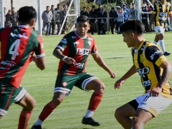 Federal “A”: sobre la hora, Olimpo dejó sin nada a Círculo Deportivo en Otamendi