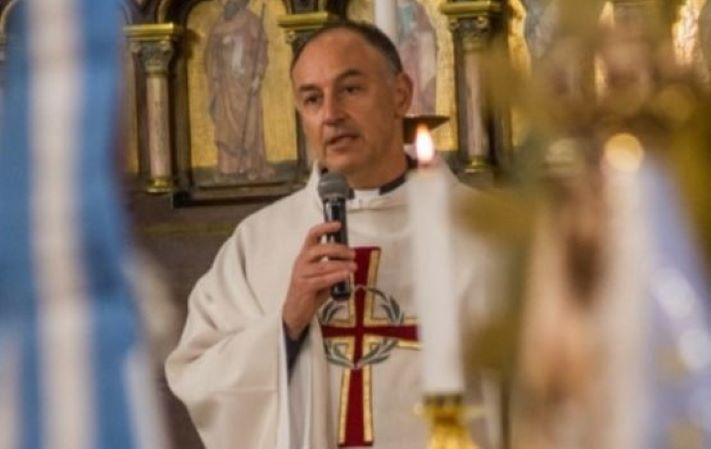 La comunidad de San Andrés celebra la llegada del Padre Luis Albóniga como nuevo párroco