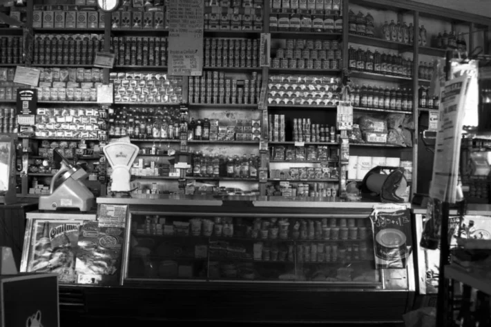El “Almacén de Spadari”: una muestra que conecta historia, memoria y emoción en Mechongué