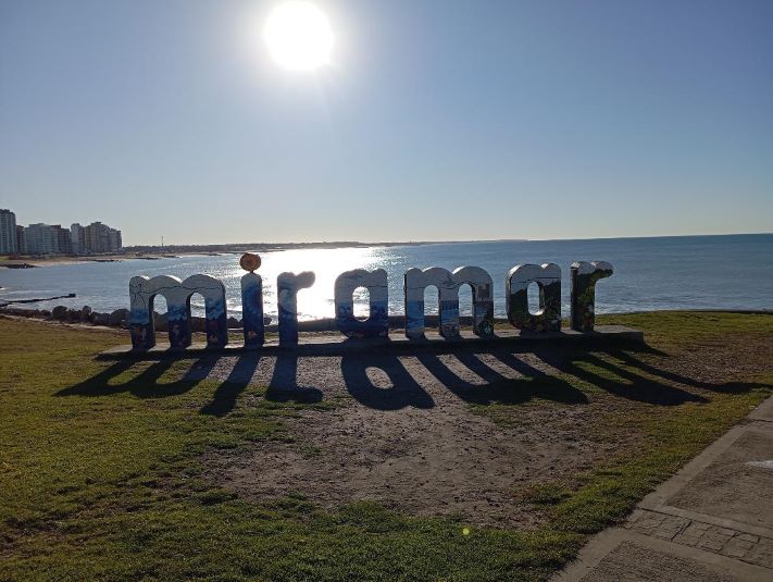 El invierno llega con frío intenso, ráfagas y posibles chaparrones en Miramar