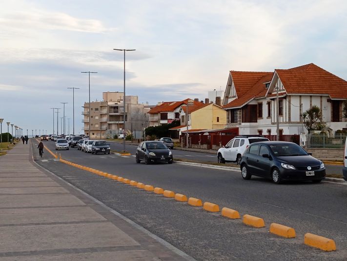 Jueves con tiempo inestable en Miramar: sube la temperatura y se esperan tormentas por la noche