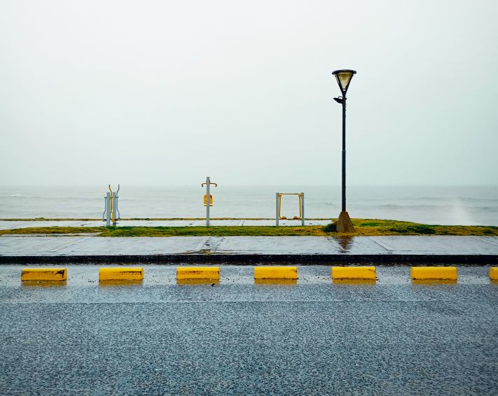Jueves fresco y ventoso en Miramar: sin lluvias y cielo variable