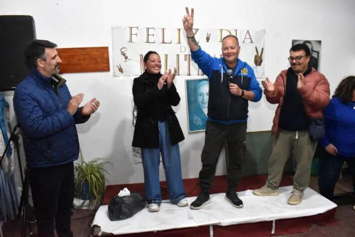 Ianantuony agradeció el acompañamiento tras el triunfo electoral de Fuerza Patria