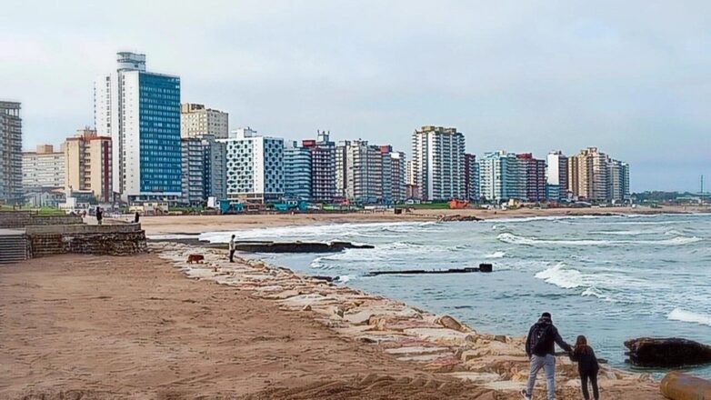 Avanza la obra en la Costanera de Miramar: reconstrucción y protección del frente marítimo