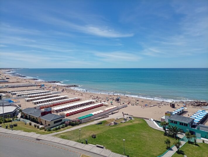 Miramar: jornada algo nublada, cálida y con buen tiempo