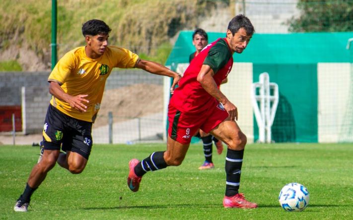 Círculo Deportivo goleó a la Reserva de Aldosivi en Punta Mogotes