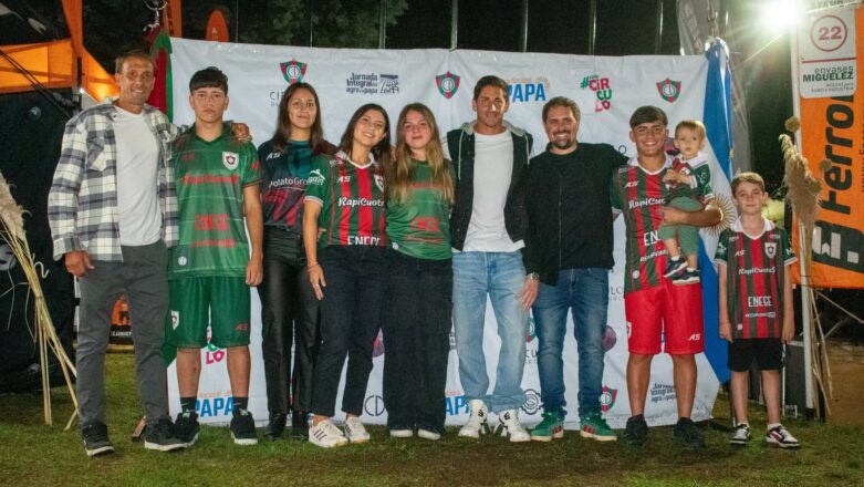 Círculo presentó su nueva camiseta para el Federal A 2026 en la Fiesta Nacional de la Papa