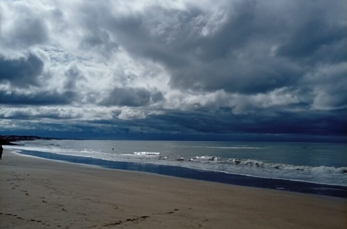 Lunes inestable en Miramar: probabilidad de chaparrones y máxima de 25°