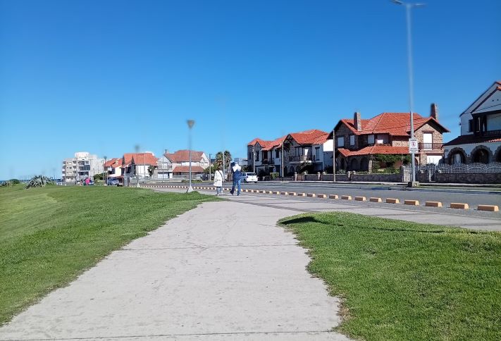 Viernes templado y ventoso en Miramar antes de un fin de semana inestable