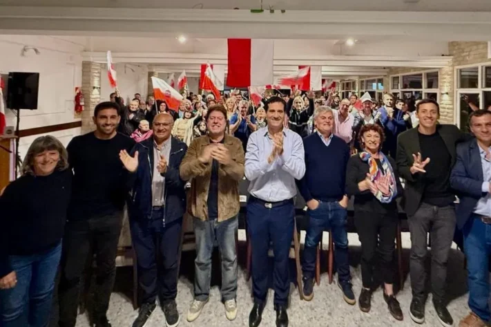 Abad reunió al radicalismo en Miramar y dejó definiciones clave de cara a las internas