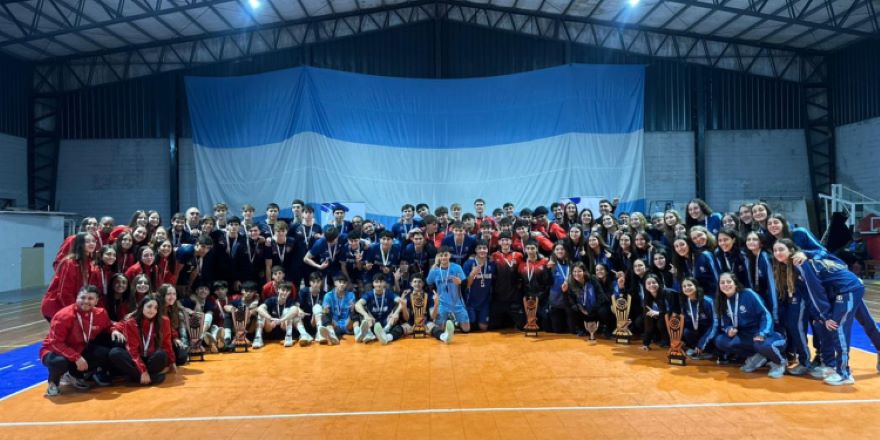 Miramar fue sede del Nacional Sub 18 de Vóley: Santa Fe y Metro se consagraron campeones