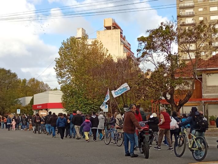 Miramar marchó en defensa de la universidad pública