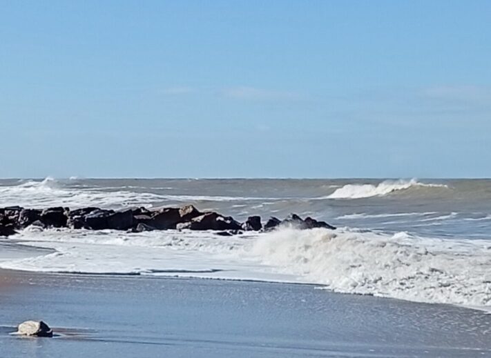 Sábado inestable en Miramar: anuncian lluvias, chaparrones y ráfagas de hasta 50 km/h