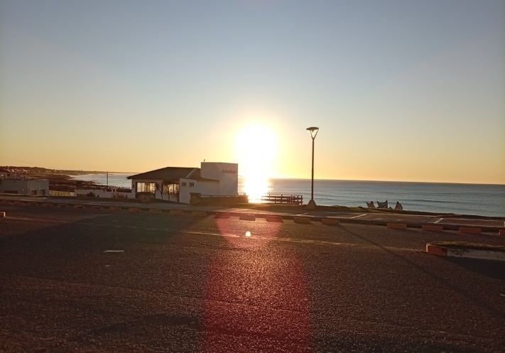 Jueves con viento y cielo parcialmente nublado: así estará el tiempo en Miramar