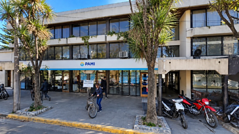Paro nacional en el PAMI: médicos y odontólogos denuncian una caída del 50% en sus ingresos